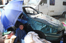 Цыгане во Франции перекрыли крупнейшее шоссе