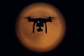 Гуманное оружие - парализатор дронов