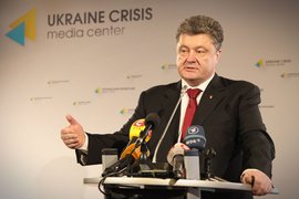 Петр Порошенко: Донбассу нужна особая пропагандистская машина