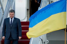 Порошенко продал США независимость Украины за $1 млрд 