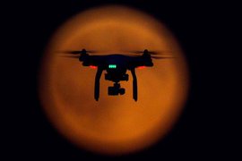 Беспилотник протаранил A320 при посадке в Лондоне  