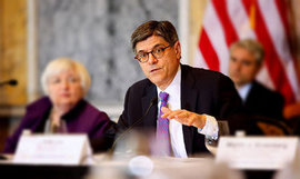 Премьер Украины Арсений Яценюк отчитался перед главой Минфина США 