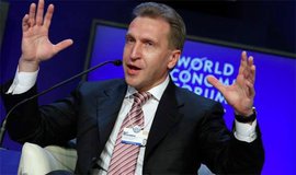 Игорь Шувалов посоветовал россиянам срочно покупать квартиры