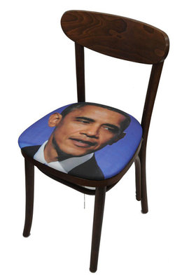 барак Обама, стул