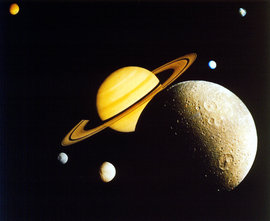 спутник Титан