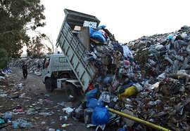 Что бывает, если месяцами не убирать мусор