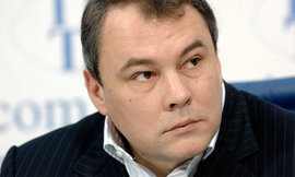 Петр Толстой: Люди, дающие советы руководству страны, неспособны управлять даже киоском