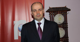 Константин Симонов: На "марше мира" были люди со странными лозунгами, вплоть до уничтожения своего государства