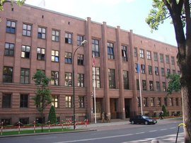 МИД Польши: Не стоит продолжать регулярные контакты с Москвой