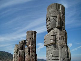 Ацтеки строили стены из черепов