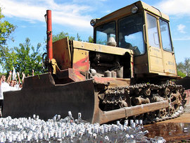 Немецкий министр вспомнил, что в "мире много голодающих" после начала уничтожения контрабанды в России 