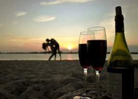 Русские туристы предпочли алкомарафонам Турции крымские наслаждения