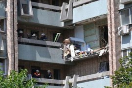 В Луганске женщину разорвало снарядом на собственном балконе. ВИДЕО