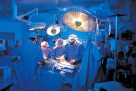 Почему хирурги забывают предметы в животах пациентов