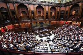 FT: Итальянских чиновников подозревают в блокировании санкции против России