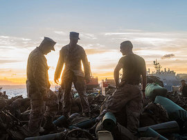 New American: Как потерять в Йемене 160 джипов