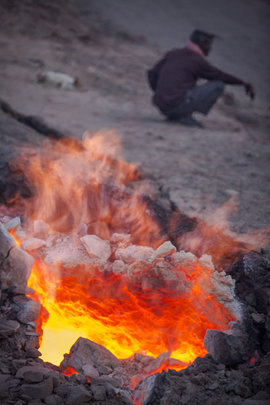 Индия, огонь, шахта