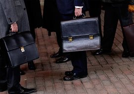 Ученые: Чиновники оказались грамотнее простых россиян