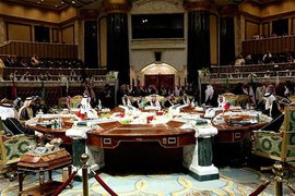 Персидский залив стремится к России 