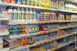 СМИ: Поставщики предупредили о планах взвинтить цены на продукты и бытовые товары